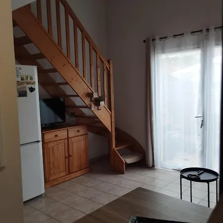 Maisonnette 4 Personnes * Calvisson