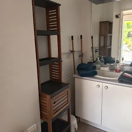 Holiday home Maisonnette 4 Personnes Calvisson